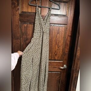 Women’s pattern dress, Large, greenish-brown, maxi